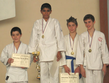Podium Coupe Kumité